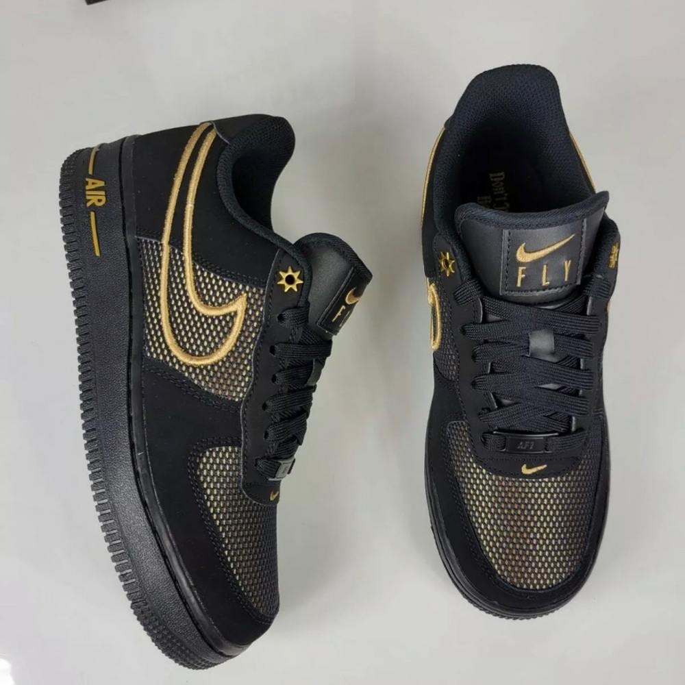 Brand new Nike Air Force 1 07